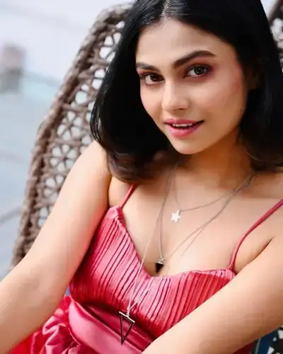 Escort Service Gangapur